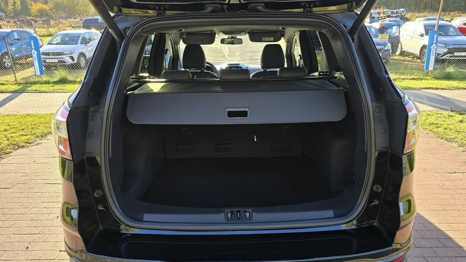 FORD Kuga -