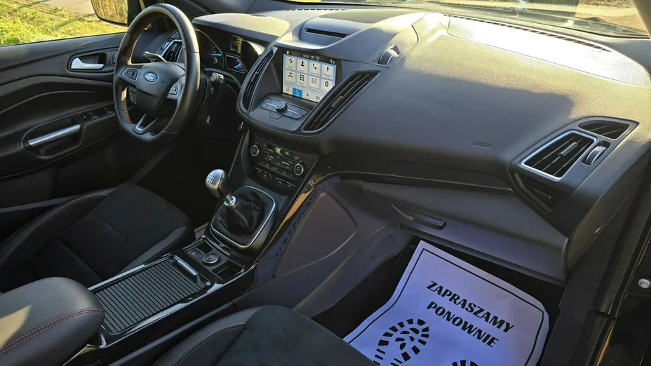 FORD Kuga -