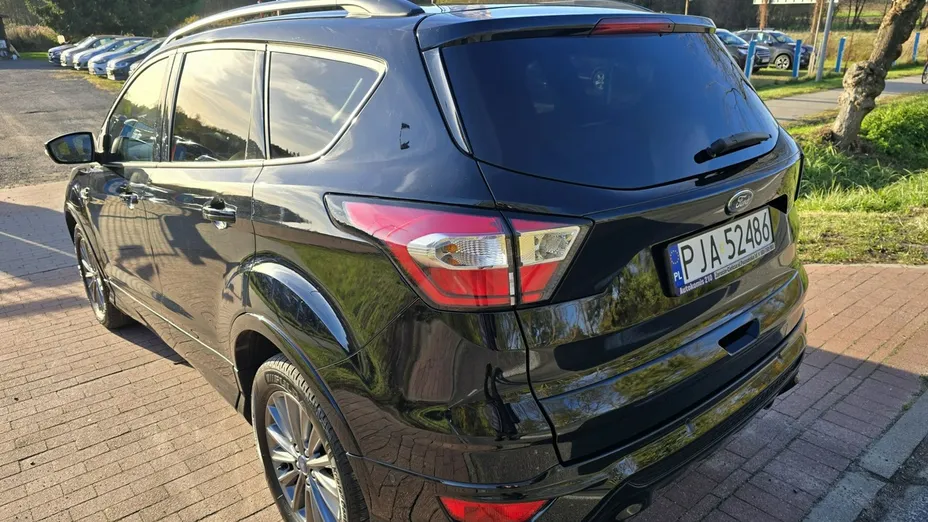 FORD Kuga -