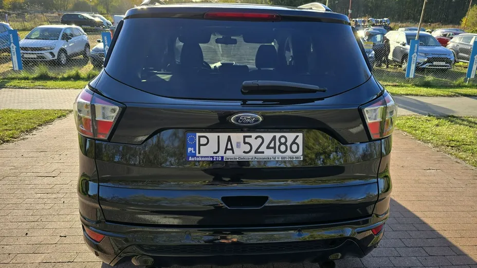 FORD Kuga -