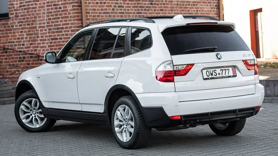 BMW X3 -
