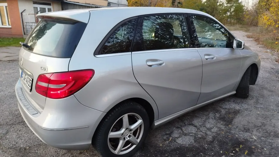 MERCEDES-BENZ B Klasa -