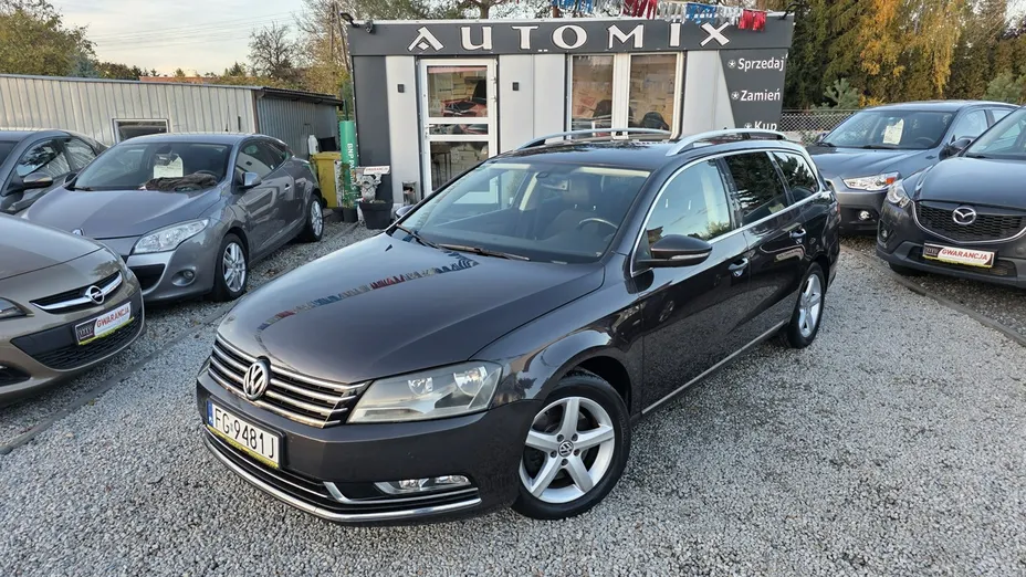 VOLKSWAGEN Passat -