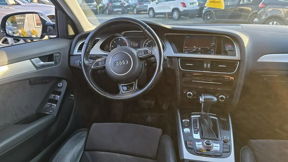 AUDI A4 Avant -