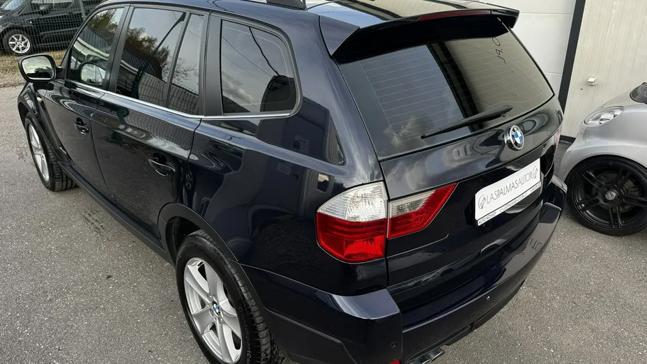 BMW X3 -