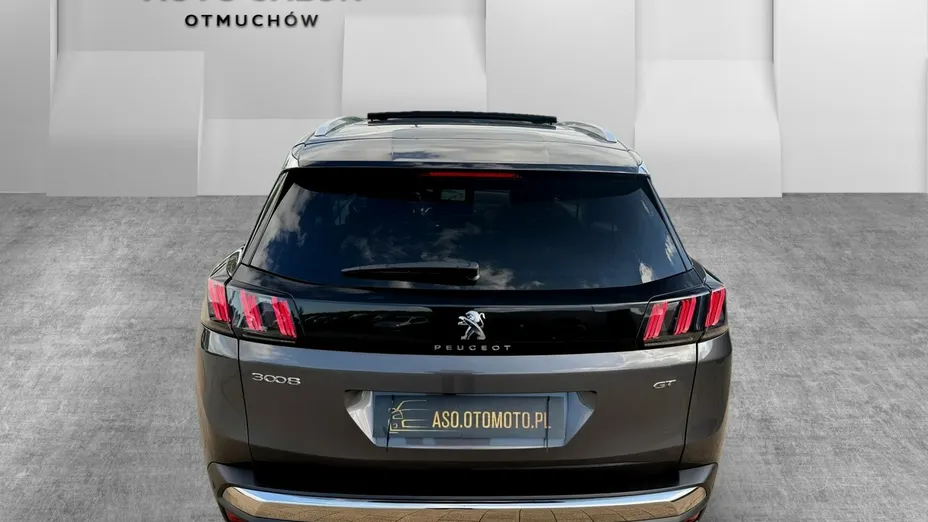 PEUGEOT 3008 -