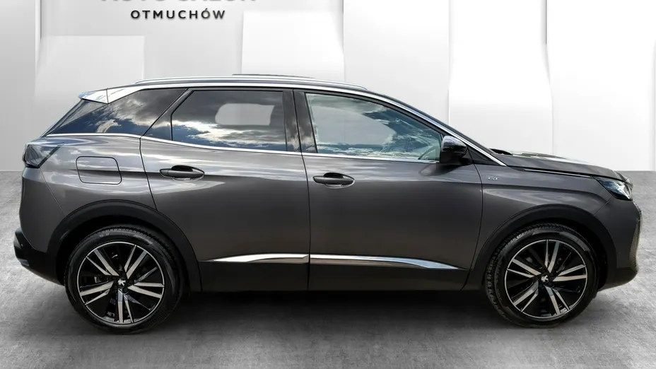 PEUGEOT 3008 -