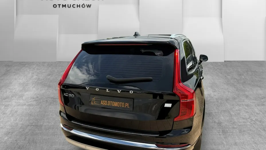 VOLVO XC90 -