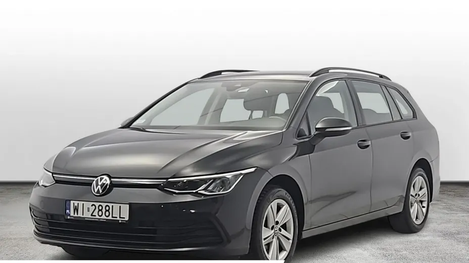VOLKSWAGEN Golf -