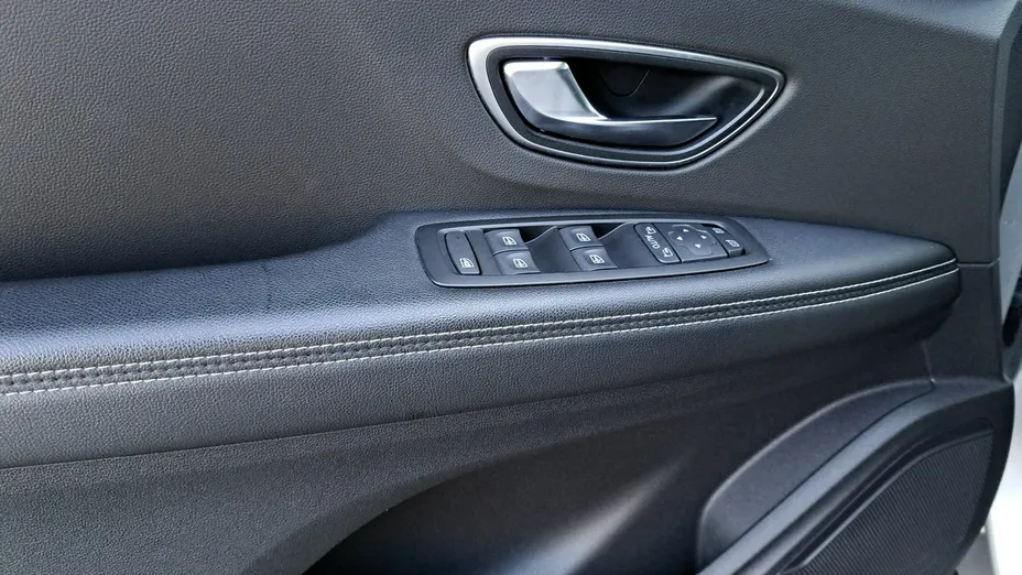 RENAULT Grand Scenic -