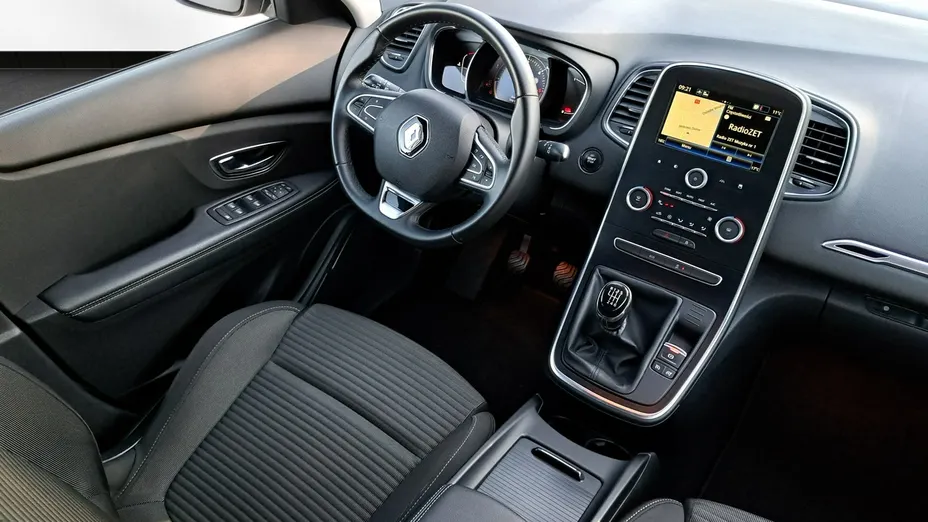 RENAULT Grand Scenic -