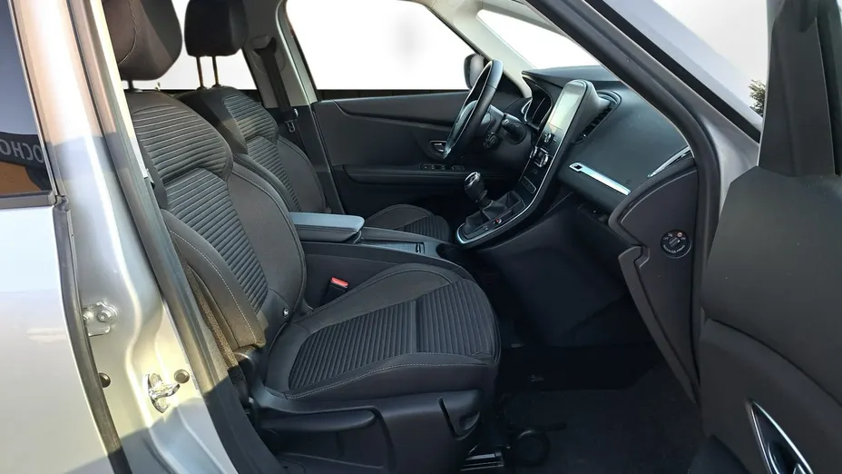 RENAULT Grand Scenic -