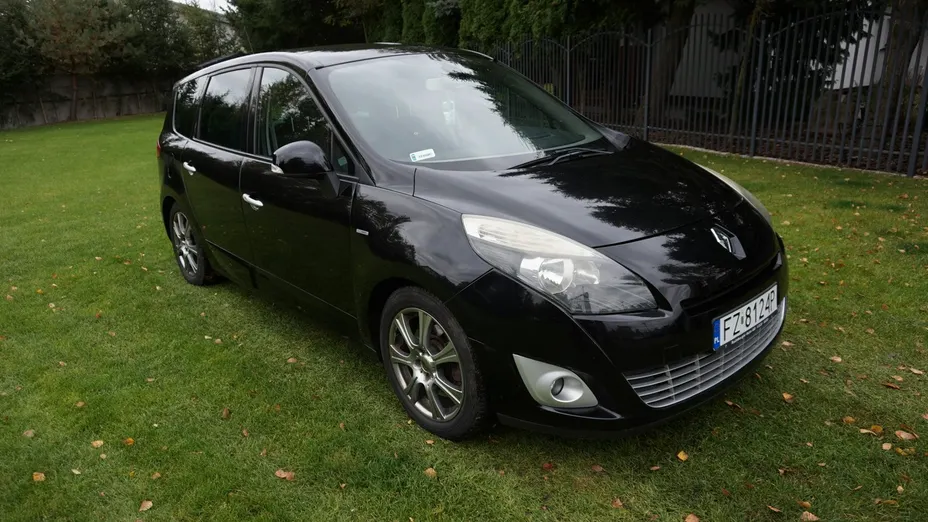 RENAULT Grand Scenic -