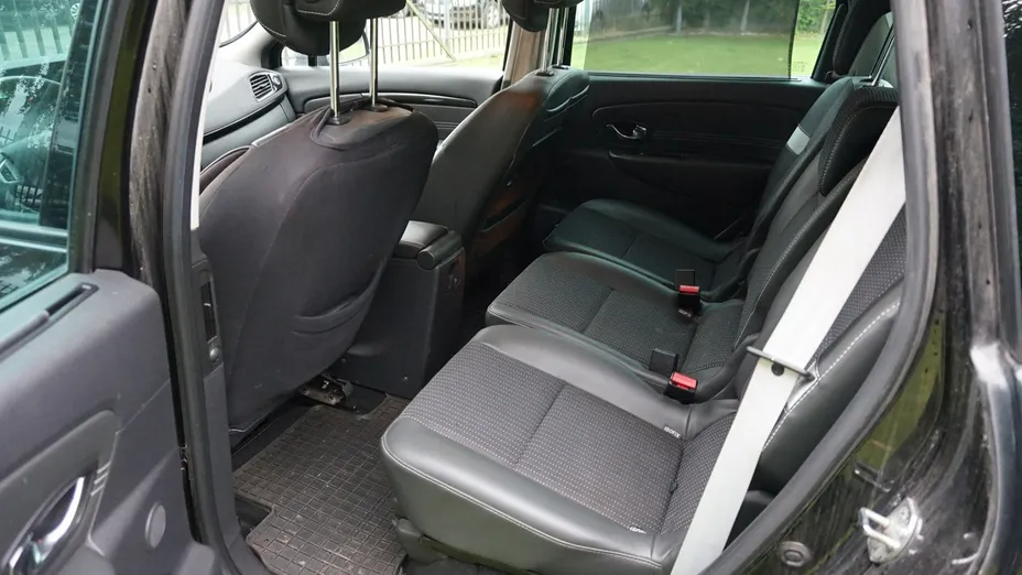 RENAULT Grand Scenic -