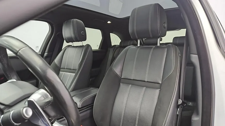 LAND ROVER Range Rover Velar -