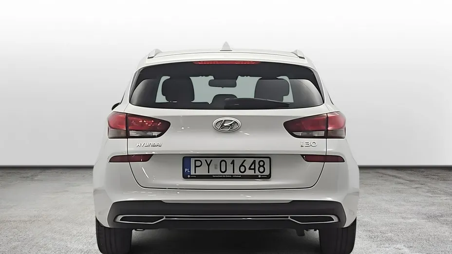 HYUNDAI i30 -