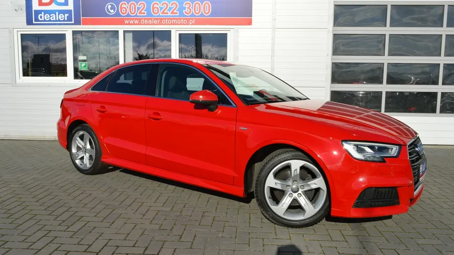 AUDI A3 Limousine -