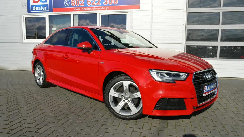 AUDI A3 Limousine -