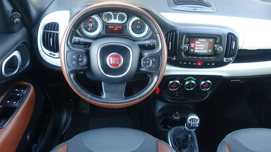 FIAT 500L -