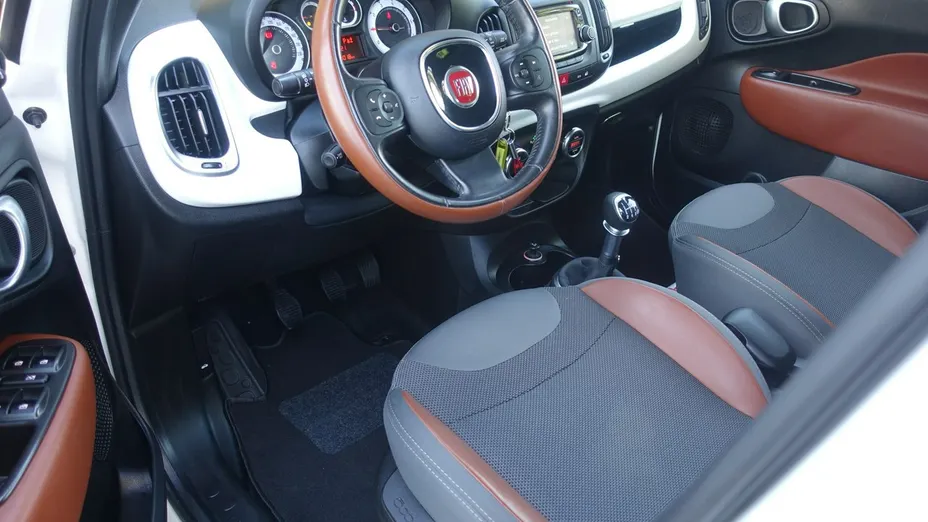 FIAT 500L -