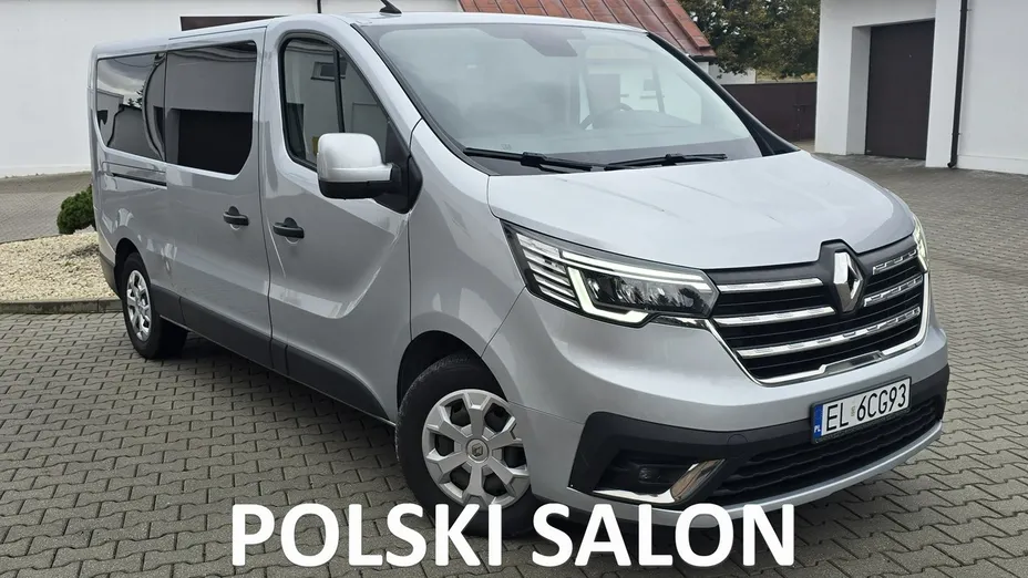 RENAULT Trafic -