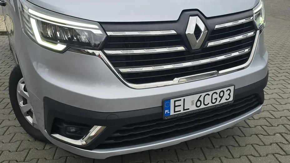 RENAULT Trafic -
