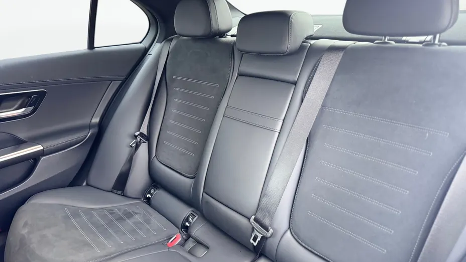 MERCEDES-BENZ C Klasa C 220 d mHEV AMG