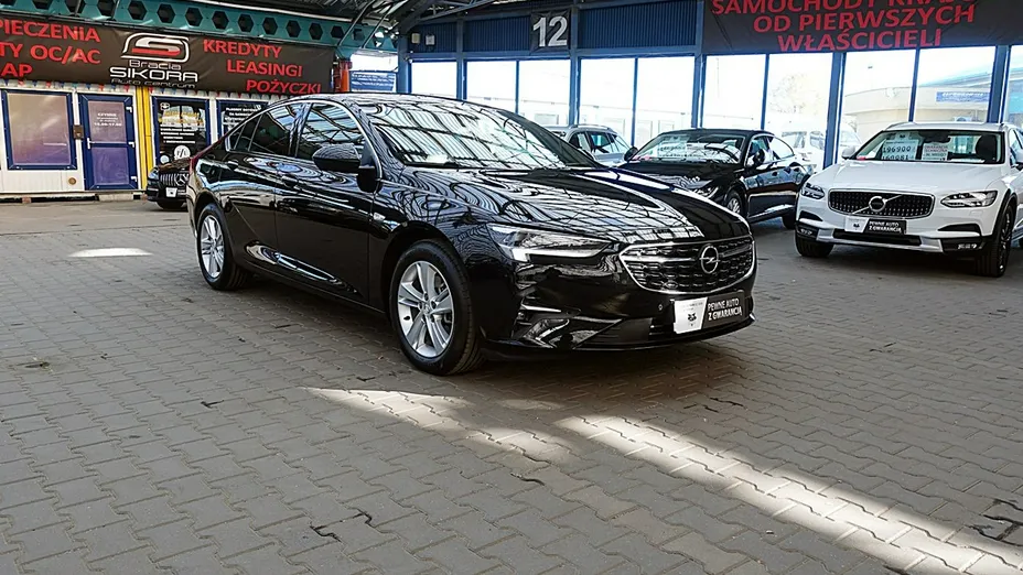 OPEL Insignia -