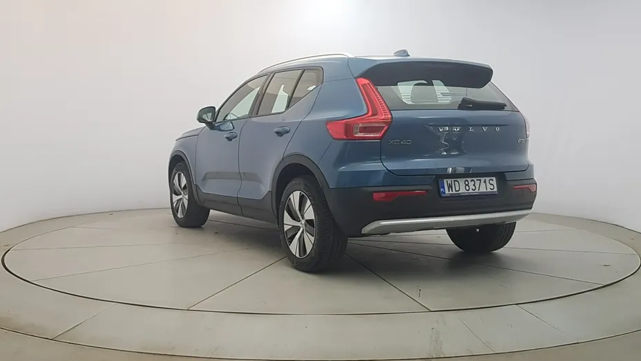 VOLVO XC40 -
