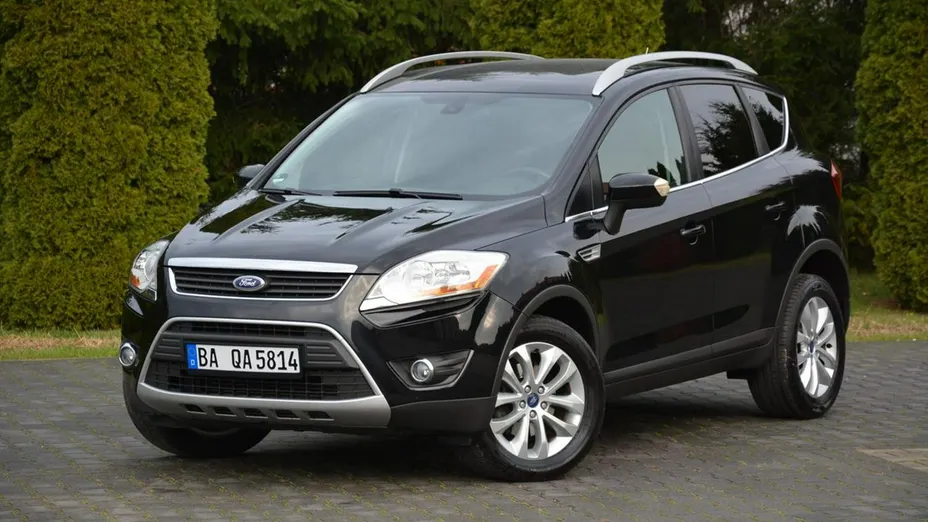 FORD Kuga -