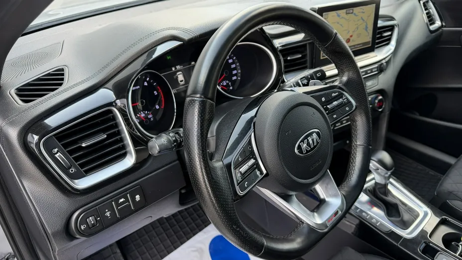 KIA ProCeed -