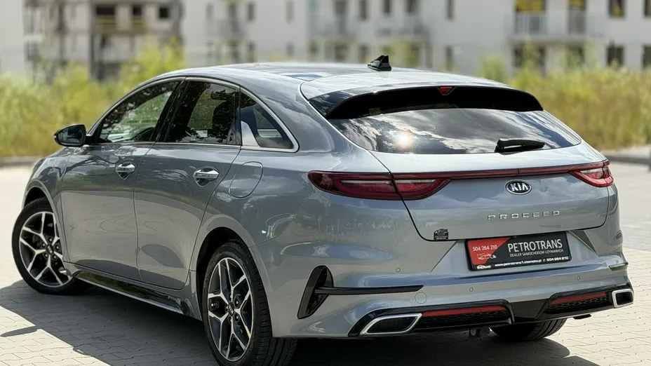 KIA ProCeed -