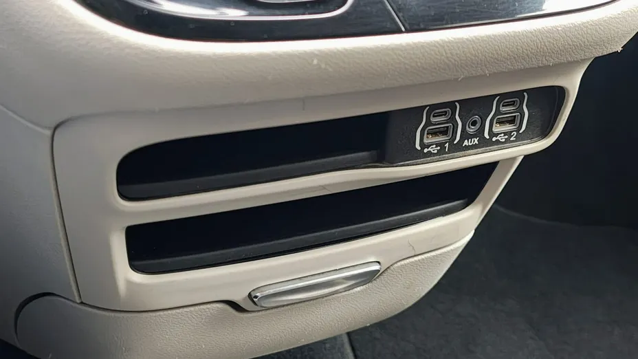 CHRYSLER Pacifica -