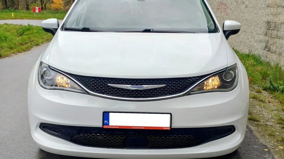 CHRYSLER Pacifica -