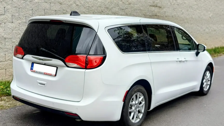 CHRYSLER Pacifica -