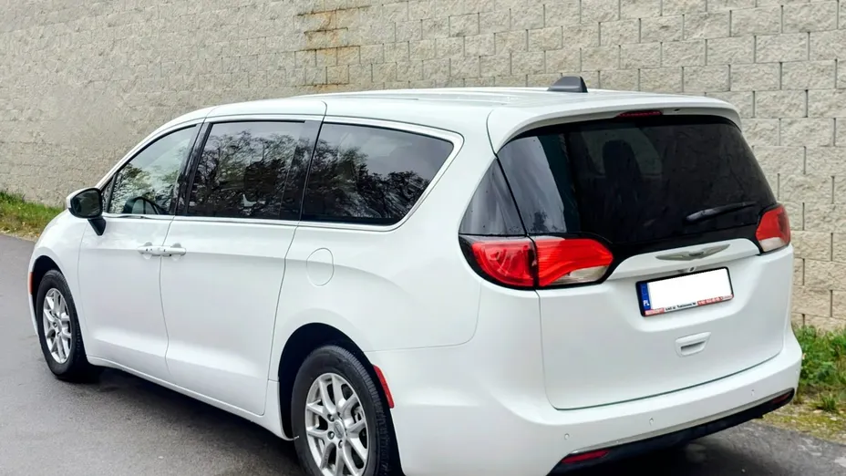 CHRYSLER Pacifica -