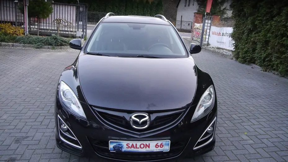 MAZDA 6 -