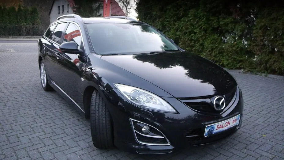 MAZDA 6 -