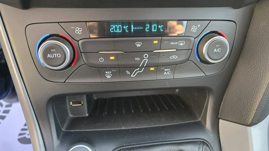 FORD Focus -