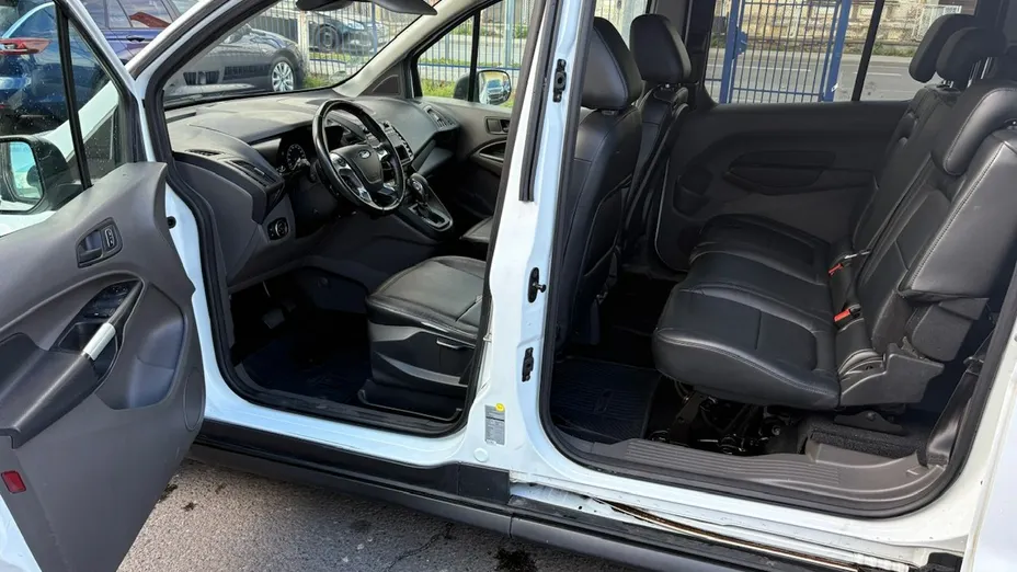 FORD Tourneo Connect -