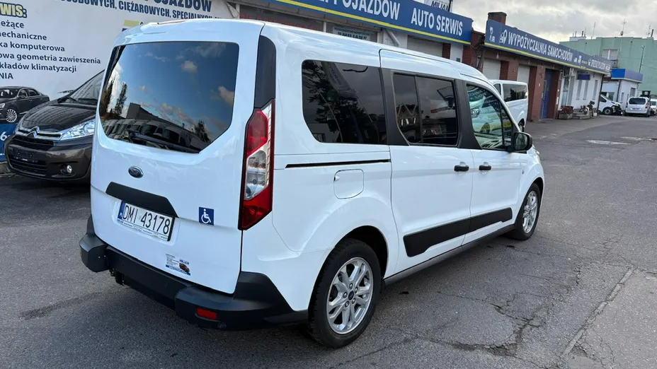 FORD Tourneo Connect -