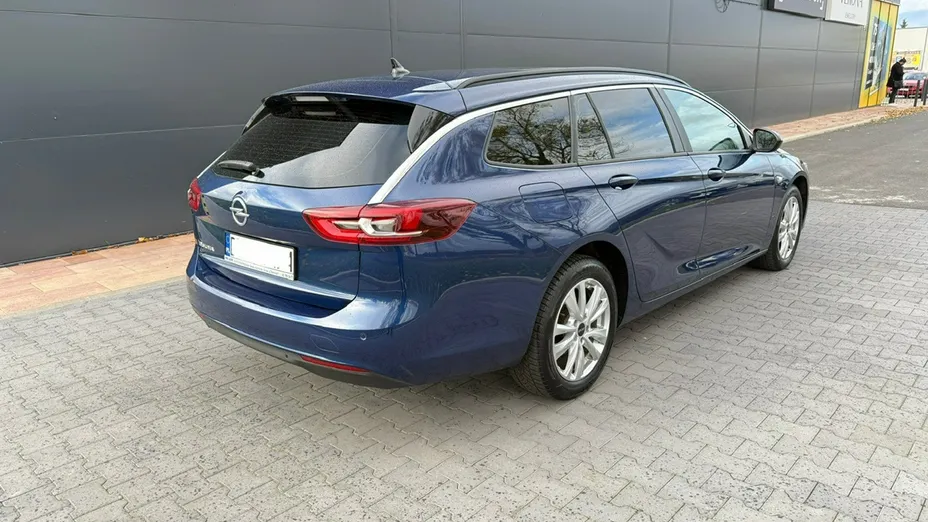 OPEL Insignia -