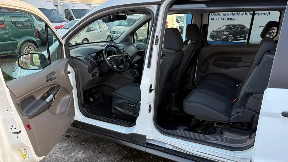 FORD Tourneo Connect -