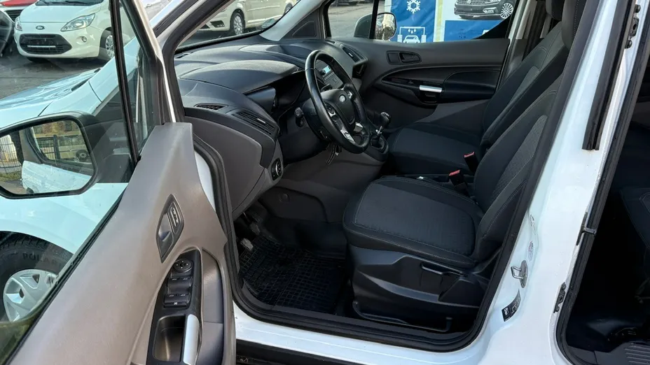 FORD Tourneo Connect -