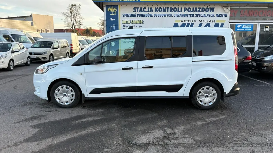 FORD Tourneo Connect -