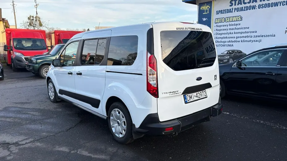 FORD Tourneo Connect -