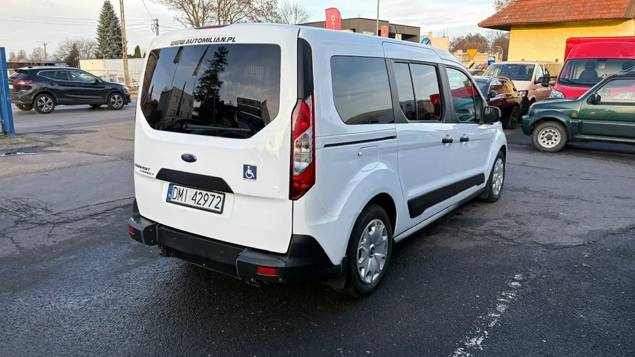FORD Tourneo Connect -