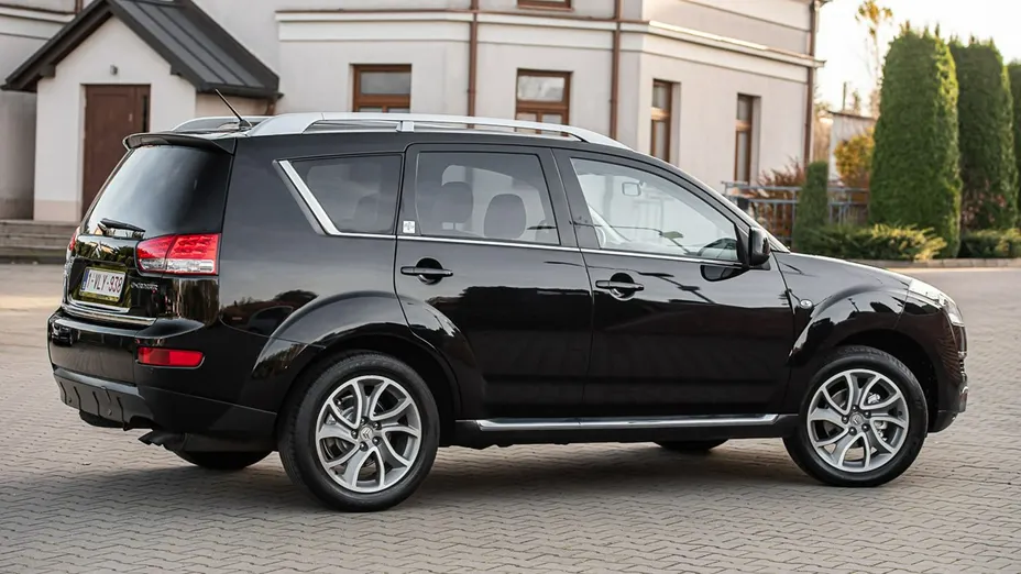 CITROEN C-Crosser -