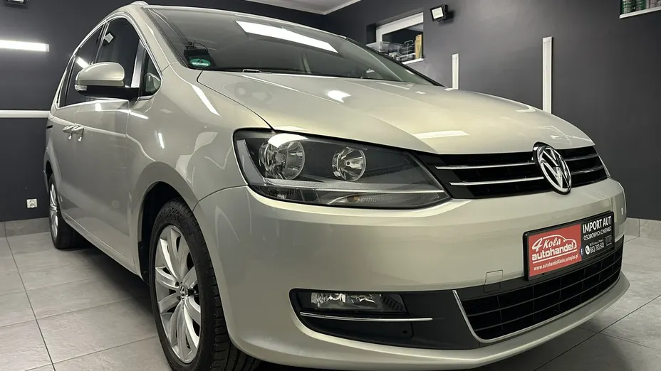 VOLKSWAGEN Sharan -
