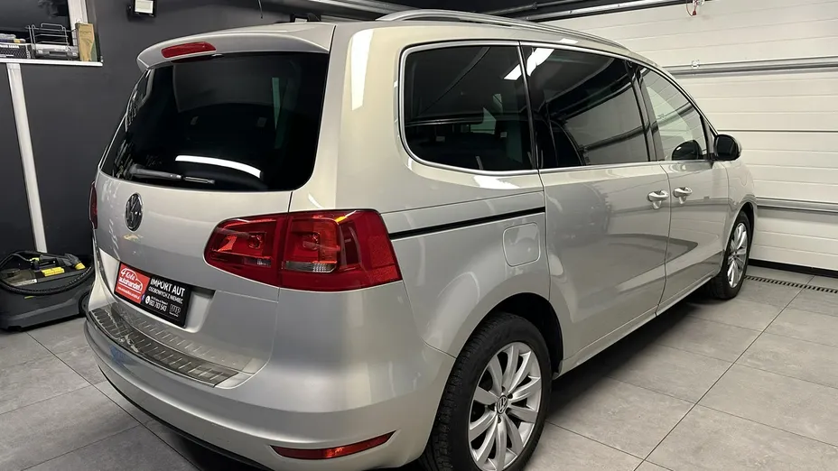 VOLKSWAGEN Sharan -